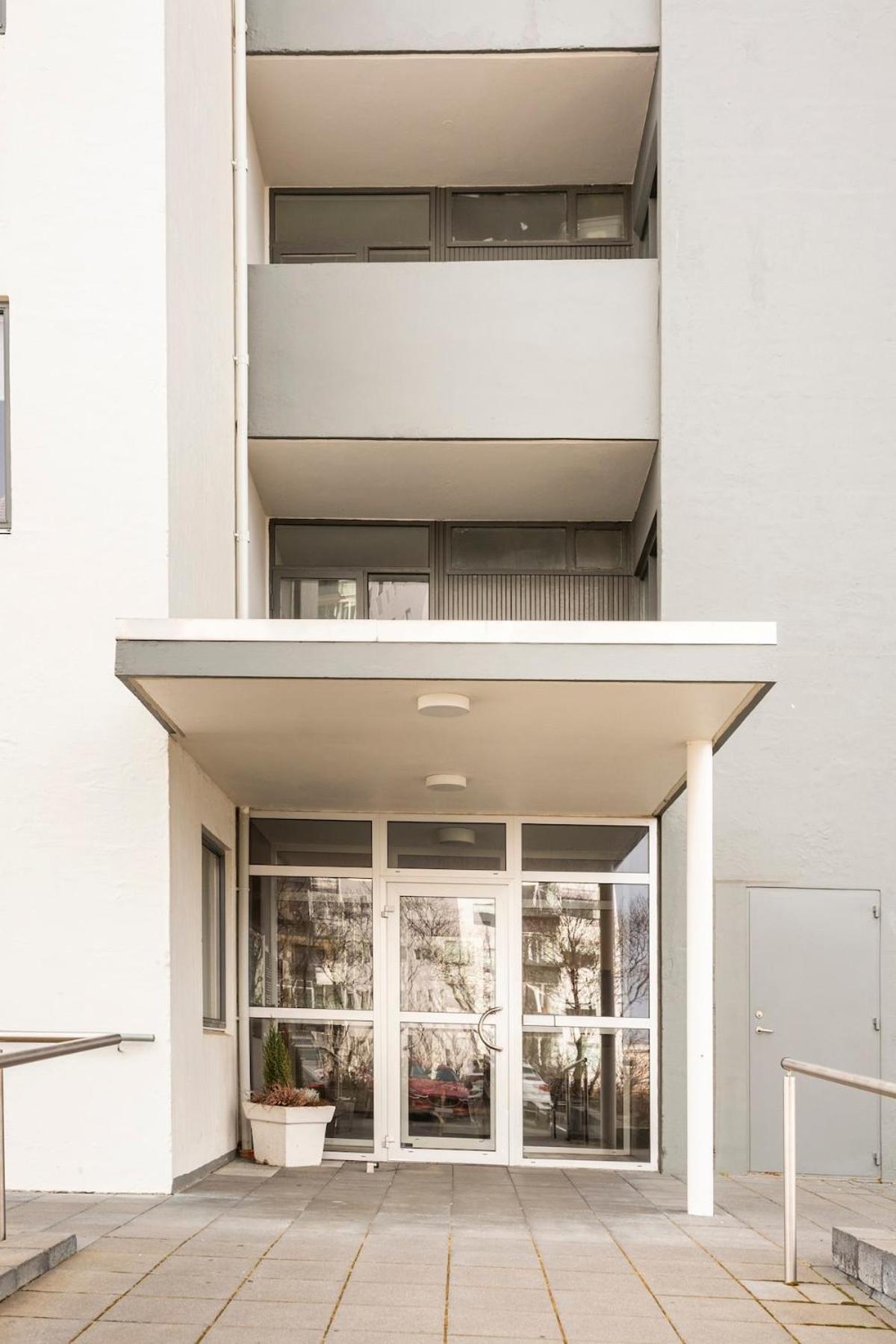 Private With Views To The Mountains Homestay Reykjavik